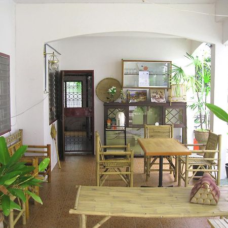 Sri Krung Guest House Phra Nakhon Si Ayutthaya Exterior photo